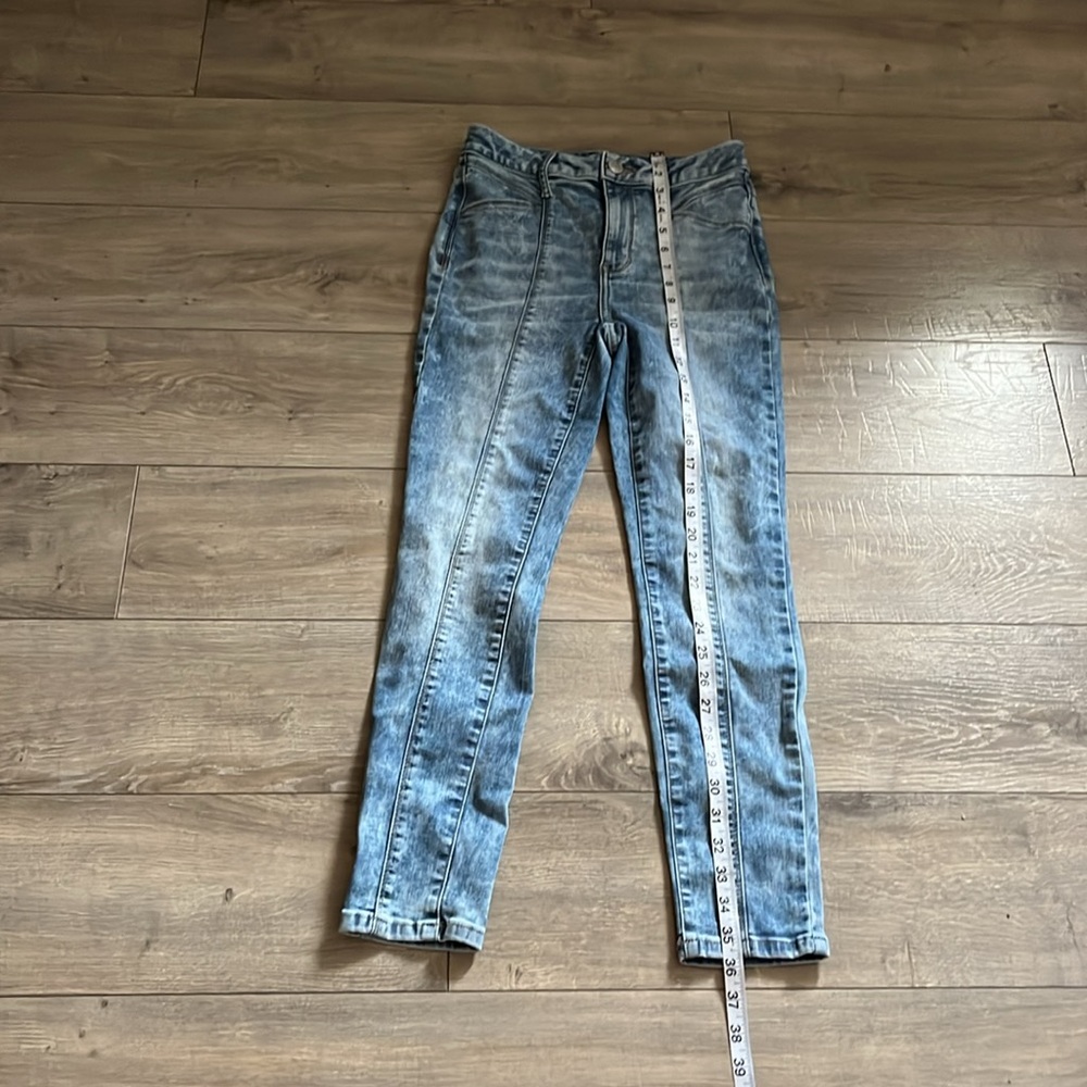 Simply Vera’s Women's Light Blue Jeans - Picture 9 of 14